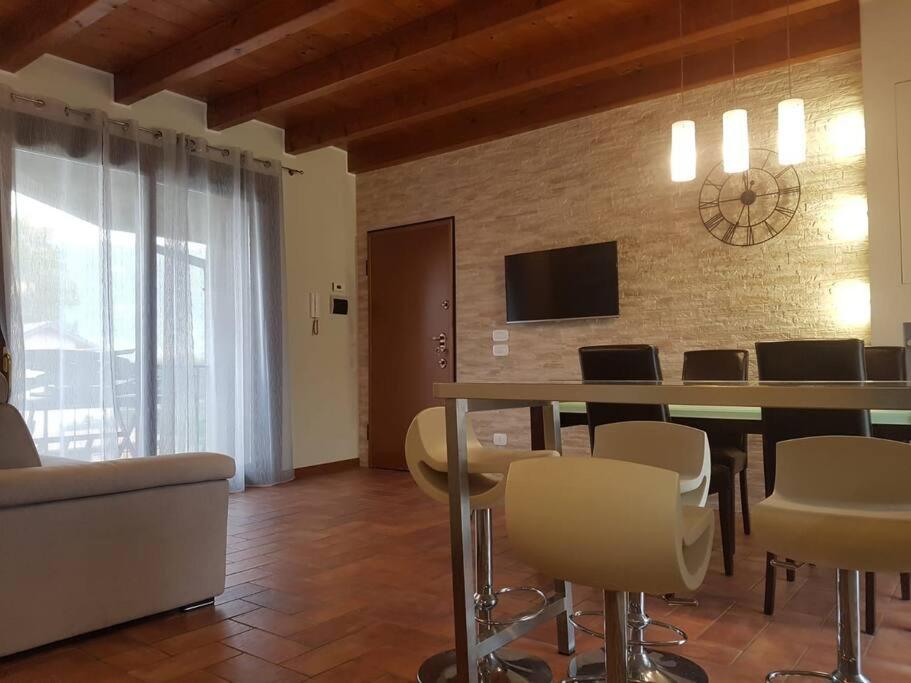 Copelia - Pool And Elegance Apartment Паратико Екстериор снимка