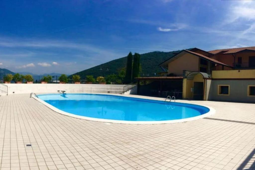 Copelia - Pool And Elegance Apartment Паратико Екстериор снимка